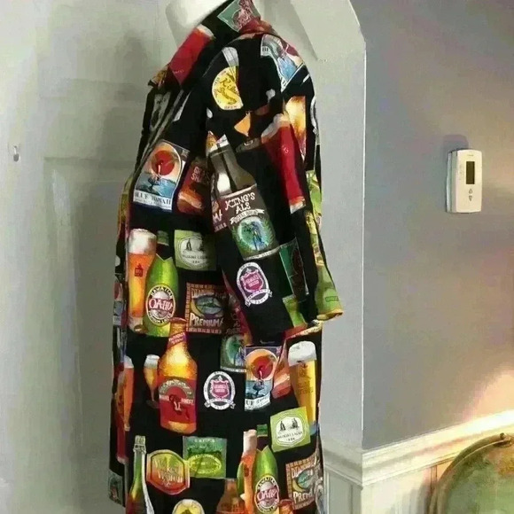 KoKo Island, Authentic men's shirt.  Size: M RARE, Beer, Party, Luau, Eclectic - Picture 2 of 5